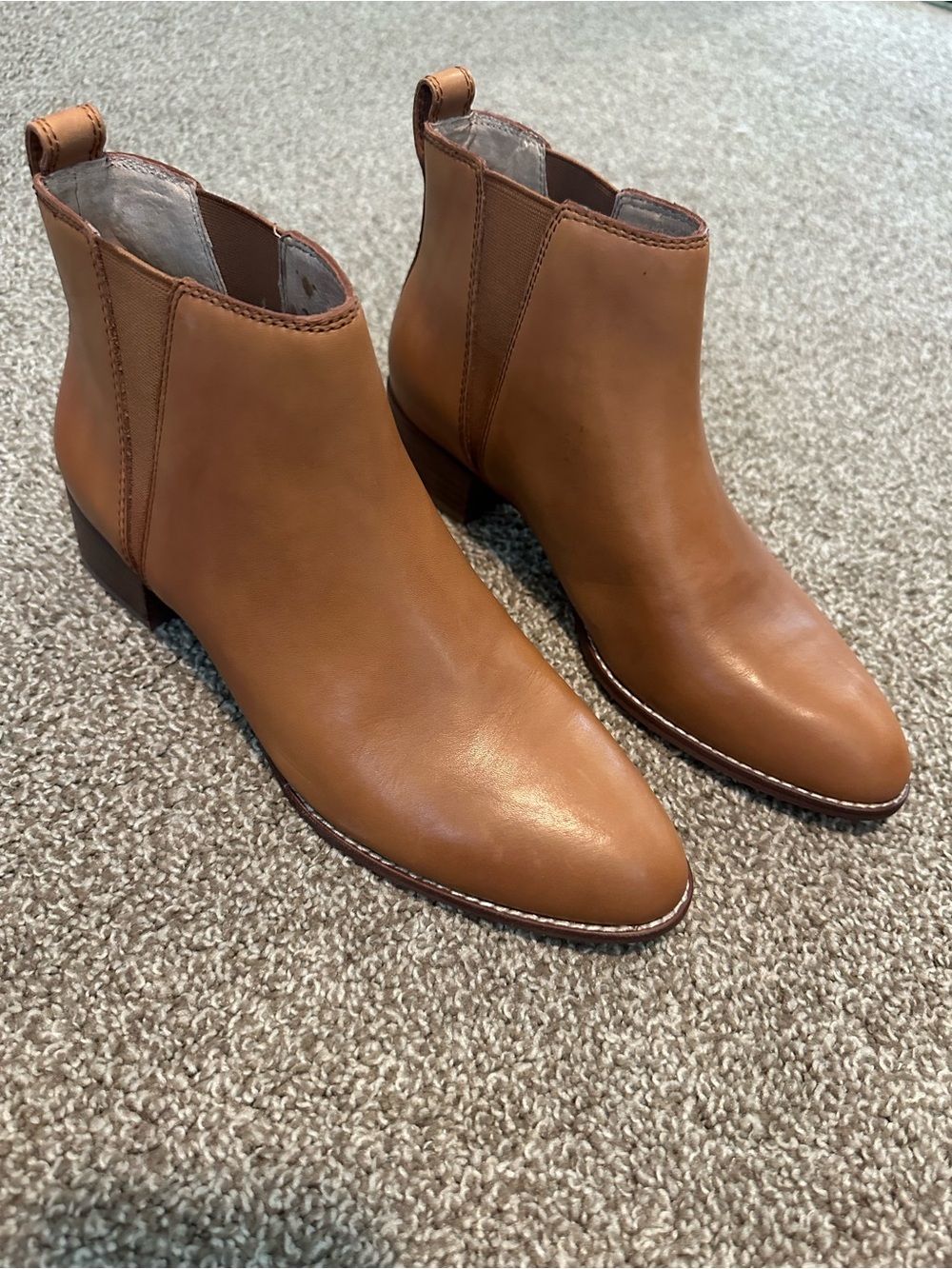 Madewell The Carina Boot English Saddle Leather Chelsea Boots 8